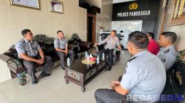 Caption: Kalapas Narkotika Kelas IIA Pamekasan bersama pejabat strukturalnya saat kunjungan kerja ke Polres Pamekasan. 