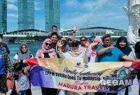 Caption: Pengusaha LPPM Uniska saat berada di Marlion Park Singapura, (dok. regamedianews). 