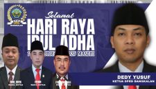 Caption: pamflet ucapan selamat hari raya Idul Adha 1446 hijriyah dari DPRD Bangkalan, (dok. regamedianews). 