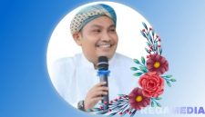 Caption: KH Taufik Hasyim ketua PCNU Pamekasan semasa hidup, (dok. regamedianews). 