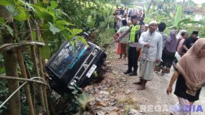 Jembatan Tanjakan Desa Somber Makan Korban