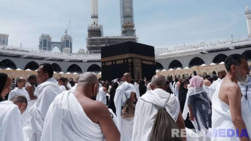 Caption: ilustrasi jamaah haji di tanah suci Mekkah. 