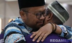 Ra Mahfudz Sambut Kedatangan Jemaah Haji Asal Sampang