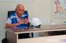 Caption: Humas Hutan Tanaman Industri (HTI) Group, Mansir Mundeng, menyikapi tudingan salah satu aktivis Gorut, (dok. regamedianews). 