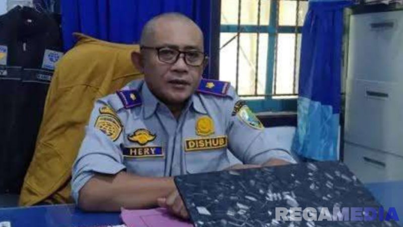 Caption: Kabid Perhubungan Darat Dinas Perhubungan Kabupaten Sampang (Hery Budiyanto). 