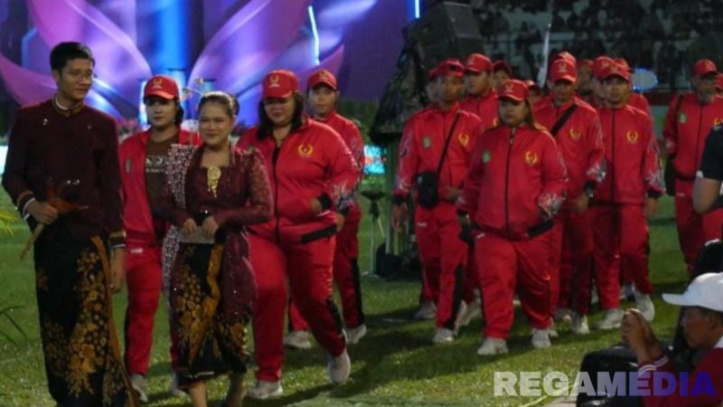Caption: potret kontingen Kabupaten Sumenep Madura, (sumber foto: Sumenep.go.id). 