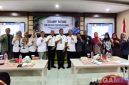 Caption: pose bersama pihak RSUD dr.H. Slamet Martodirdjo (Smart) Pamekasan dengan tim visitasi izin operasional, (dok. regamedianews). 