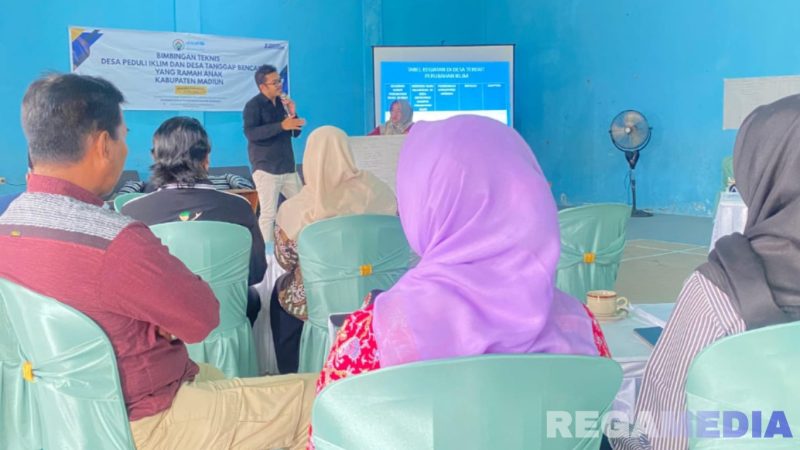 Caption: berlangsungnya bimtek dari Kemendes PDTT melalui Ditjen PDP, tentang desa peduli iklim dan desa tanggap bencana yang ramah anak. 