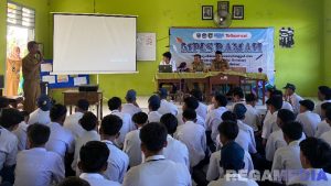 Pelajar Sampang Dicekoki Edukasi Tentang Narkoba