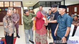 Caption: Kejari Bangkalan selesaikan dua perkara tindak pidana ringan di Rumah Restorative Justice UTM. 