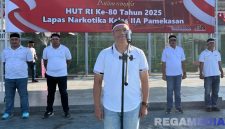 Caption: Kepala Lapas Narkotika Pamekasan (Kusnan), saat membuka Pekan Olahraga dalam memperingati HUT Kemerdekaan RI ke-80. 
