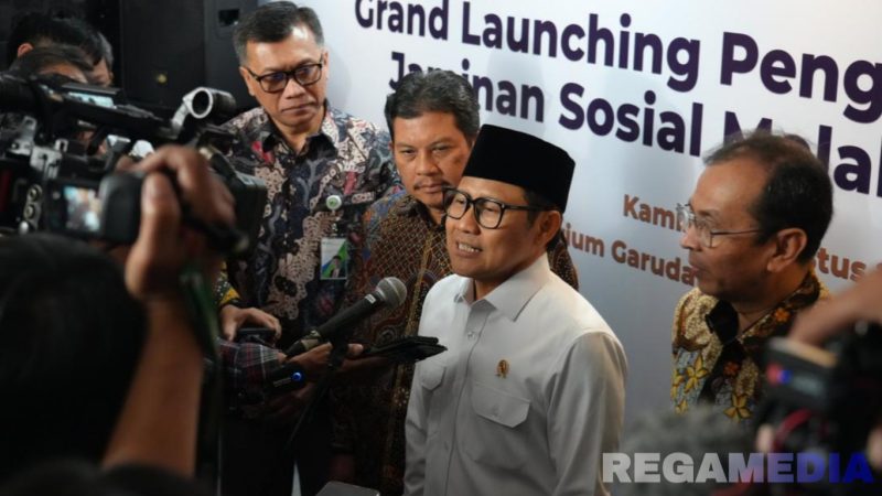 Caption: Menteri Koordinator Bidang Pemberdayaan Masyarakat, Muhaimin Iskandar, dalam konferensi persnya. (foto istimewa). 