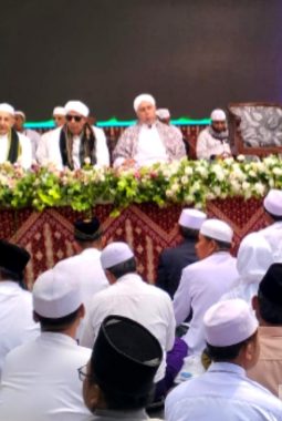 Haul di Ponpes Al-Ihsan Jrangoan, Ajang ‘Nyambung Ateh’
