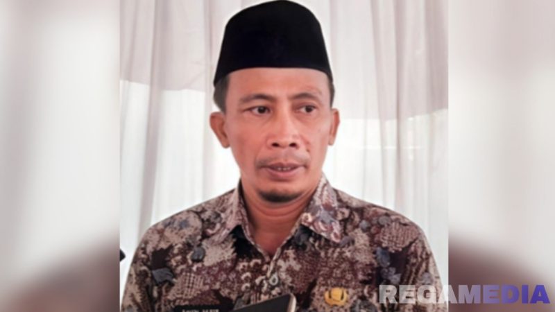Caption: Kepala Dinas PUPR Kabupaten Pamekasan, Amin Jabir, (dok. regamedianews). 