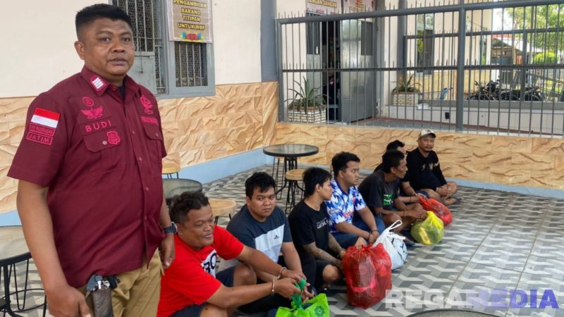 Caption: pengamanan pemindahan sejumlah warga binaan / napi Lapas Narkotika Pamekasan ke Lapas lain, (foto istimewa). 