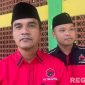 Caption: Bupati Bangkalan Lukman Hakim, diwawancara awak media disela konfercab PDI-P Bangkalan, (dok. regamedianews). 