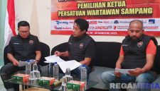 Caption: tiga calon Ketua PWS Periode 2025-2027 bersanding saat Musker Ke-VI, (dok. regamedianews). 