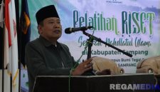 Caption: Ketua Tanfidziyah PCNU Kabupaten Sampang, KH. Itqon Bushiri, (sumber foto: PCNU Sampang). 