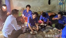 Caption: Kepala Rutan Sampang, Kamesworo, memastikan warga binaan mendapat makanan yang layak dan bergizi, (foto istimewa). 