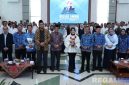 Caption: pose bersama rektor dan dosen UTM, Wabup Bangkalan dengan Kepala LLDIKTI Wilayah VII Jawa Timur, Prof. Dr. Dyah Sawitri, (foto istimewa). 