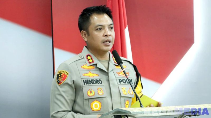 Cation: Kapolres Bangkalan (AKBP Hendro Sukmono). 