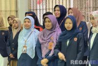 Caption: mahasiswi Universitas Madura (Unira) saat kunjungan ke Lapas Narkotika Pamekasan, (foto istimewa). 