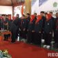 Caption: penandatanganan usai pengukuhan Ikatan Dokter Indonesia Cabang Pamekasan, di Pendopo Ronggosukowati, (dok. regamedianews). 