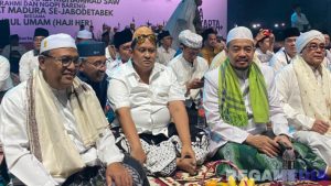 Sultan Madura Gelar Sholawat Akbar di Jakarta