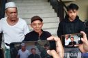 Caption: sejumlah saksi peristiwa pembacokan petugas SPBU Camplong, saat diwawancara awak media di Mako Polres Sampang, (dok. regamedianews). 