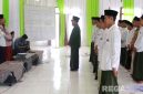 Caption: prosesi pelantikan pengurus HMPS KPI STIDKI Al-Hamidy Banyuanyar Pamekasan periode 2025-2026, (dok. regamedianews). 