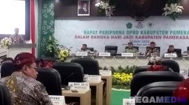 Caption: Bupati Pamekasan Kholilurrahman sampaikan sambutan saat rapat paripurna DPRD, dalam rangka memperingati Hari Jadi Pamekasan ke-495, (dok. regamedianews). 