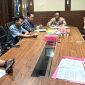 Caption: Kepala Dinas Pendidikan Kabupaten Sampang menemui langsung saat audiensi aktivis HMI, (dok. regamedianews). 