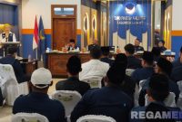 Caption: Ketua DPW Partai NasDem Jatim Lita Machfud Arifin, sampaikan sambutannya saat konsolidasi dengan DPD Partai NasDem Sampang, (dok. regamedianews).