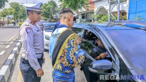 Polantas Sampang Geber Sosialisasi Operasi Zebra 2025