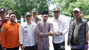 Resmikan Jembatan Desa Daleman, Komitmen Bupati Sampang Tuntas