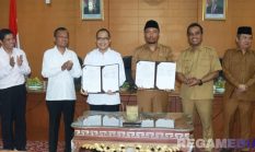 Pemkab Bangkalan – UTM Jalin MoU Beasiswa dan Pascasarjana