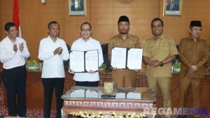 Pemkab Bangkalan – UTM Jalin MoU Beasiswa dan Pascasarjana