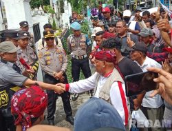 Kejari Sampang Didemo Massa GAIB