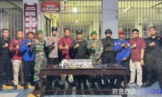 Personel Gabungan Sapu Bersih Barang Terlarang di Lapas Narkotika Pamekasan