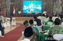 Caption: suasana berlangsungnya acara dialog kebangsaan dalam rangka tasyakuran pahlawan nasional Syaikhona Kholil, di Gedung Rato Ebuh Bangkalan, (dok. Syafin, Rega Media). 