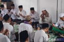 Caption: suasana saat berlangsungnya doa bersama yang digelar Rutan Sampang untuk korban bencana Aceh dan Sumatera, (dok. foto istimewa). 