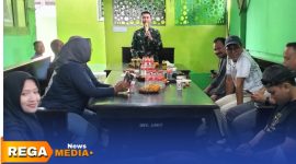 Caption: Dandim 0826 Pamekasan Letkol Kav Agus Wibowo Hendratmoko menyampaikan sambutannya, saat acara coffe morning bersama insan pers, (dok. Kurdi Rega Media). 