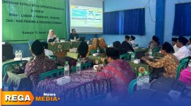 Caption: sosialisasi program jaminan sosial ketenagakerjaan kepada kepala sekolah dan guru madrasah bersama Kemenag Bangkalan, (sumber foto: BPJS Ketenagakerjaan Madura). 