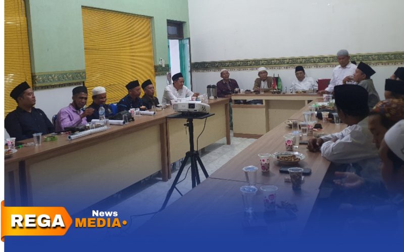Caption: saat berlangsungnya rakor PCNU Sampang ihwal serangkaian kegiatan persiapan puncak peringatan Harlah NU ke-103, (sumber foto: NU Sampang). 