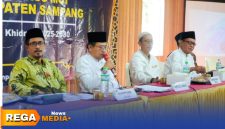 Caption: Ketua MUI Sampang KH.Itqan Bushiri menyampaikan sambutannya dalam agenda ta'aruf dan konsolidasi pengurus, (dok. foto istimewa).
