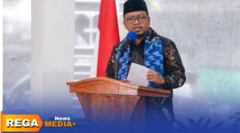 Caption: Wakil Bupati Sampang KH. Ahmad Mahfudz, sampaikan sambutan saat Musrenbang RKPD 2027 di Kecamatan Banyuates, (sumber foto: Diskominfo Sampang). 