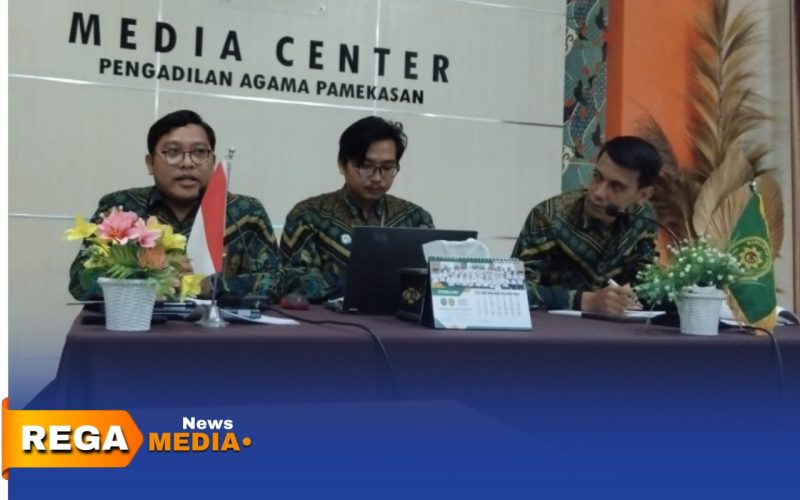 Caption: konferensi pers, Pengadilan Agama Pamekasan ungkap kasus perceraian selama tahun 2025, (dok. Kurdi Rega Media). 