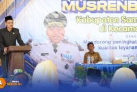 Caption: Moh. Amin Rais anggota DPRD Sampang, menyampaikan sambutannya dalam Musrenbang RKPD Kabupaten Sampang tahun 2027 di Kecamatan Omben, (dok. foto istimewa). 