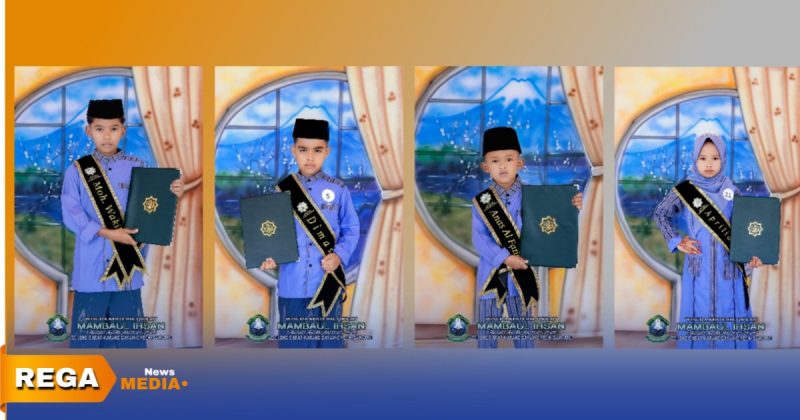 Caption: wajah-wajah santri dan santriwati Madrasah Mambaul Ihsan Desa Karang Gayam, pose wisuda khotmil qur'an ke-2, (dok. Suharto Rega Media). 