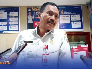 Kepala Dinas Pendidikan Sampang.